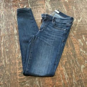GAP True Skinny Jeans!